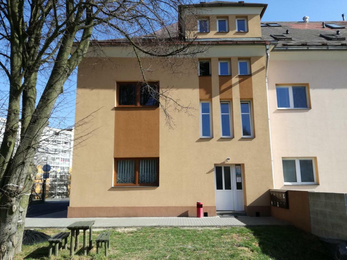 Apartman U Horynu - Sadova チェスカー・トジェボヴァー エクステリア 写真
